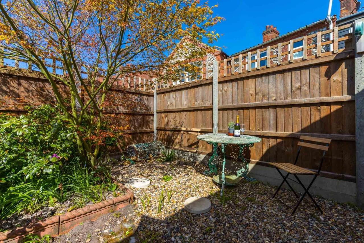 Host & Stay - St Joseph'S Cottage West Runton Exterior foto